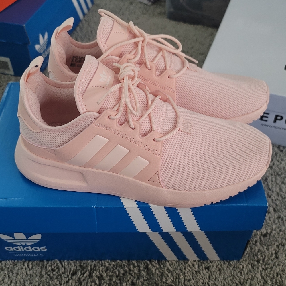 Pink Adidas - Picture 4 of 5
